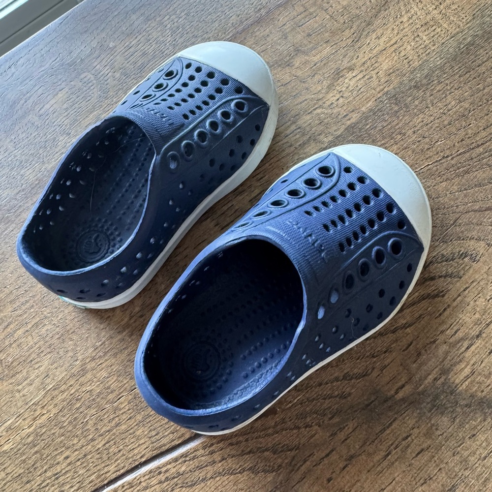 Native Blue and White Water Shoes
